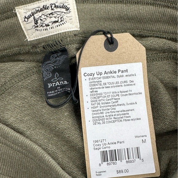 NEW PRANA Cozy Up Ankle Pant Sage Camo Soft French Terry Crop Jogger Size Medium - Picture 6 of 6